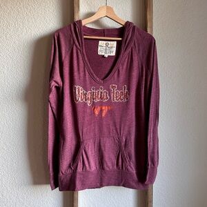 Three Square Virginia Tech hooded pullover sz: L
